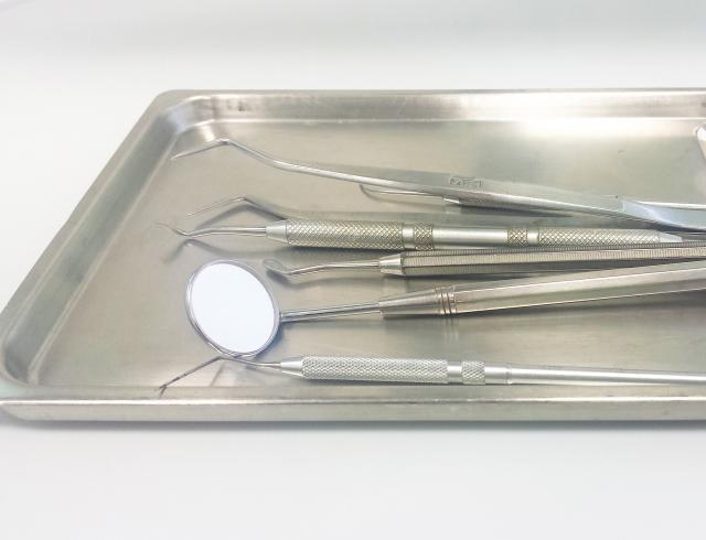 dentistry-medical-tools.jpg